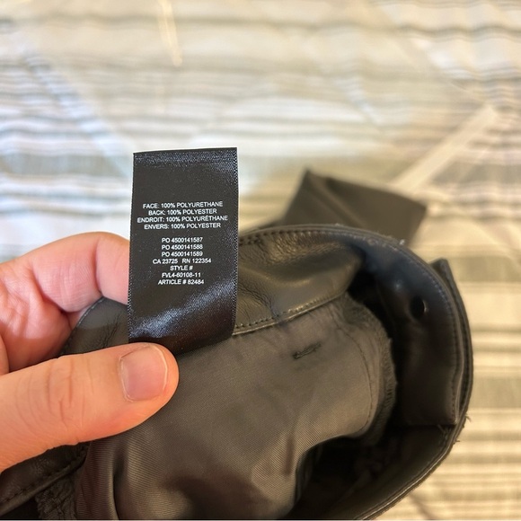 Aritzia Wilfred Vegan Leather Melina Pant - Picture 15 of 16